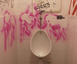 URINOIR AEROSOL PARIS 2017