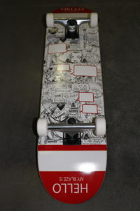 Planche de skate "Hello My Blaze is" ©Moncorgem19/20